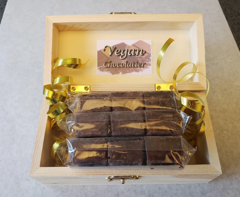 vegan chococolate gift box - 3 pack